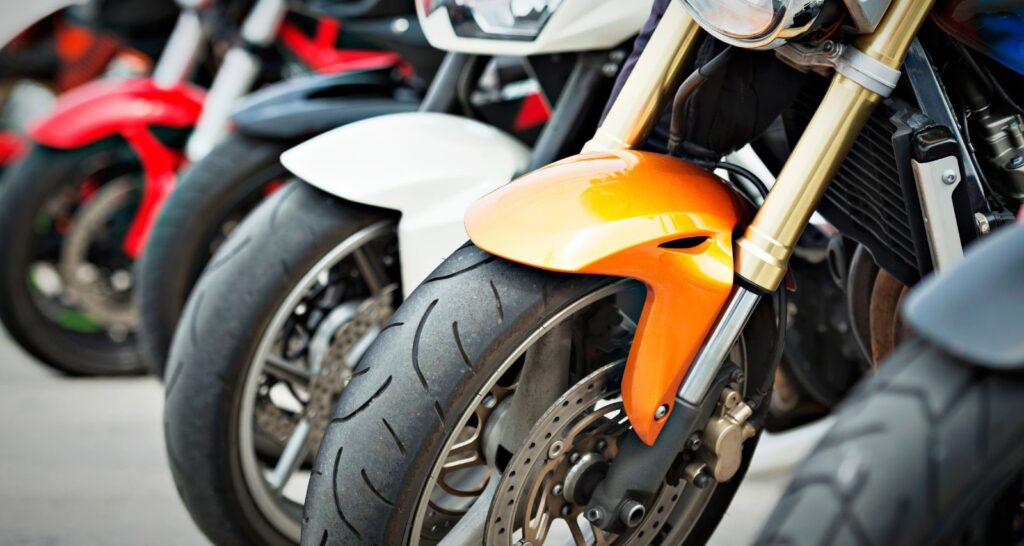 Avoid common motorcycle shipping mistakes with our guide! Learn about frequent errors and actionable tips to ensure your bike is transported safely and securely.