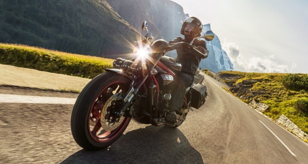 Motorcycle Transport Preparation Guide: Preparing Your Motorcycle for Long-Distance Transport