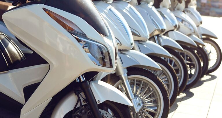 Navigating the Complexities of Motorcycle Shipping Regulations A Dos and Don’ts Guide